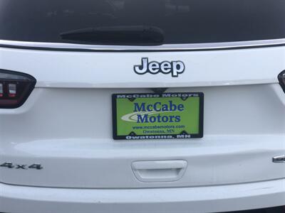 2019 Jeep Compass Latitude   - Photo 8 - Owatonna, MN 55060
