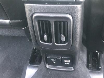 2019 Jeep Compass Latitude   - Photo 26 - Owatonna, MN 55060