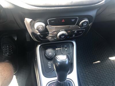 2019 Jeep Compass Latitude   - Photo 21 - Owatonna, MN 55060
