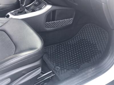 2019 Jeep Compass Latitude   - Photo 22 - Owatonna, MN 55060