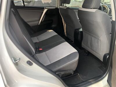 2015 Toyota RAV4 LE   - Photo 17 - Owatonna, MN 55060