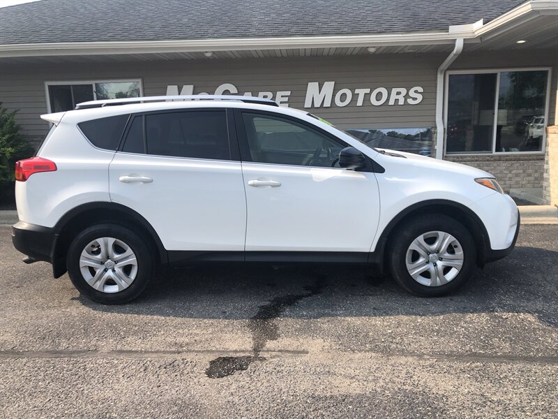 2015 Toyota RAV4 LE   - Photo 1 - Owatonna, MN 55060