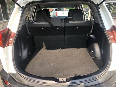 2015 Toyota RAV4 LE   - Photo 19 - Owatonna, MN 55060