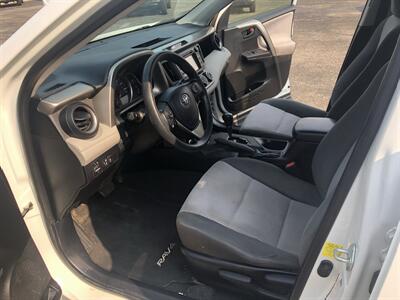 2015 Toyota RAV4 LE   - Photo 21 - Owatonna, MN 55060