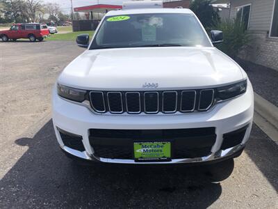 2024 Jeep Grand Cherokee L Limited   - Photo 3 - Owatonna, MN 55060