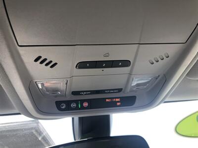 2019 Chevrolet Equinox LT   - Photo 31 - Owatonna, MN 55060