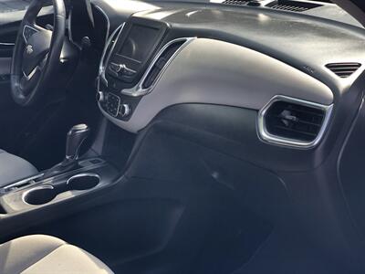 2019 Chevrolet Equinox LT   - Photo 13 - Owatonna, MN 55060