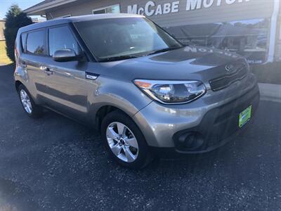 2017 Kia Soul   - Photo 3 - Owatonna, MN 55060
