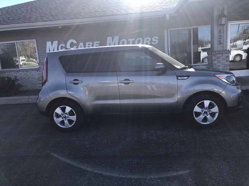 2017 Kia Soul Base photo 3