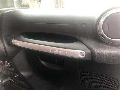 2018 Jeep Wrangler JK Unlimited Sahara   - Photo 17 - Owatonna, MN 55060