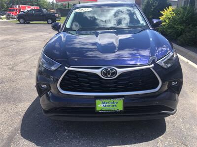 2024 Toyota Highlander LE   - Photo 3 - Owatonna, MN 55060