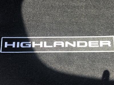 2024 Toyota Highlander LE   - Photo 20 - Owatonna, MN 55060