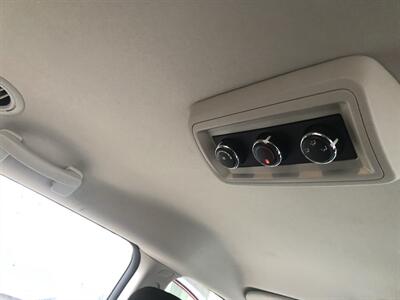 2019 Dodge Grand Caravan SE Plus   - Photo 16 - Owatonna, MN 55060