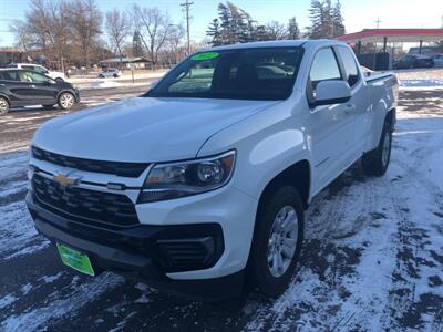 2022 Chevrolet Colorado LT   - Photo 2 - Owatonna, MN 55060