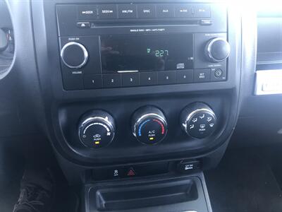2014 Jeep Compass Sport   - Photo 19 - Owatonna, MN 55060