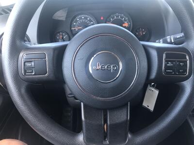 2014 Jeep Compass Sport   - Photo 16 - Owatonna, MN 55060