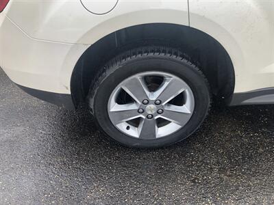 2013 Chevrolet Equinox LTZ   - Photo 9 - Owatonna, MN 55060