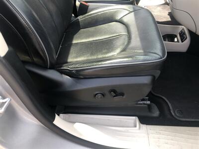 2018 Chrysler Pacifica Limited   - Photo 36 - Owatonna, MN 55060