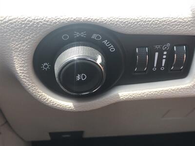 2018 Chrysler Pacifica Limited   - Photo 44 - Owatonna, MN 55060