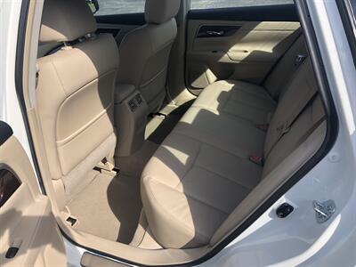 2013 Nissan Altima 2.5 SL   - Photo 17 - Owatonna, MN 55060