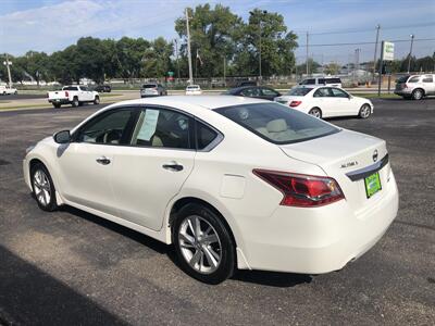 2013 Nissan Altima 2.5 SL   - Photo 6 - Owatonna, MN 55060