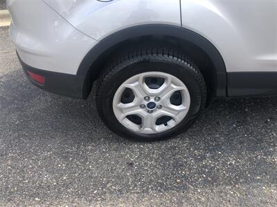 2018 Ford Escape S   - Photo 11 - Owatonna, MN 55060