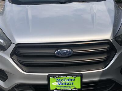 2018 Ford Escape S   - Photo 5 - Owatonna, MN 55060