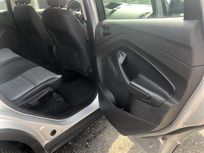 2018 Ford Escape S   - Photo 17 - Owatonna, MN 55060