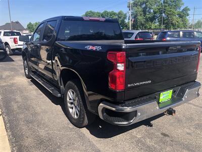 2021 Chevrolet Silverado 1500 LT   - Photo 6 - Owatonna, MN 55060