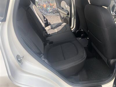 2017 Kia Soul +   - Photo 23 - Owatonna, MN 55060