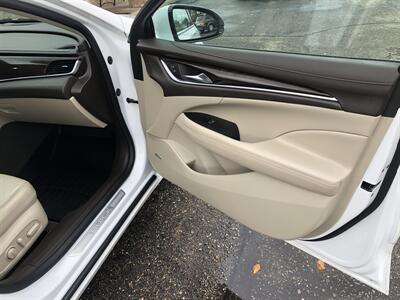 2017 Buick LaCrosse Essence   - Photo 14 - Owatonna, MN 55060