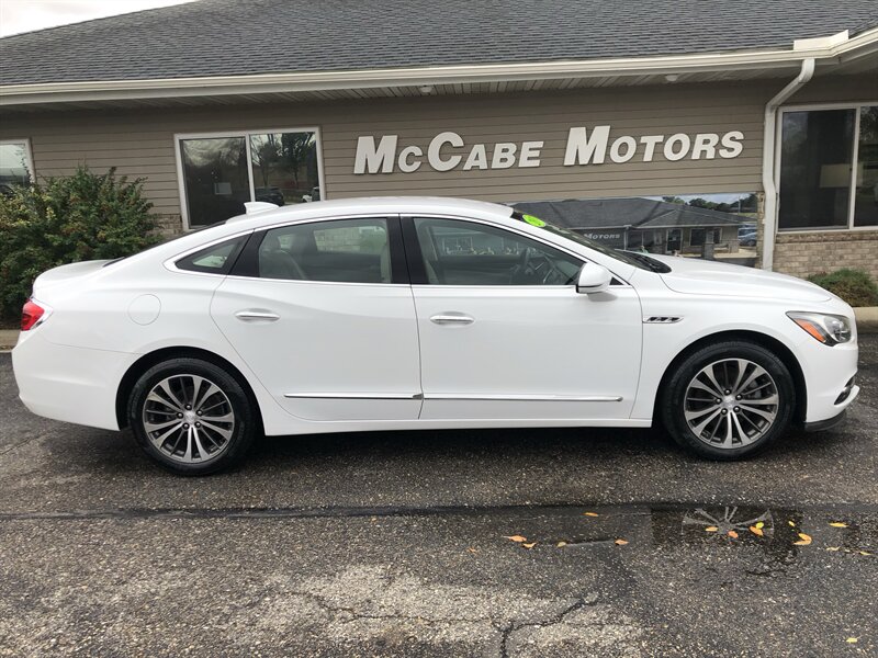 2017 Buick LaCrosse Essence  