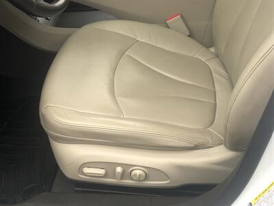 2017 Buick LaCrosse Essence   - Photo 19 - Owatonna, MN 55060