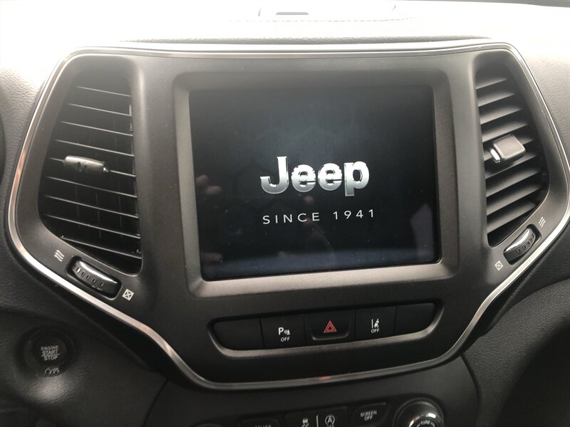 2021 Jeep Cherokee Trailhawk