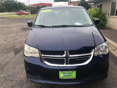 2016 Dodge Grand Caravan SXT   - Photo 3 - Owatonna, MN 55060