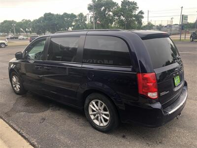 2016 Dodge Grand Caravan SXT   - Photo 6 - Owatonna, MN 55060