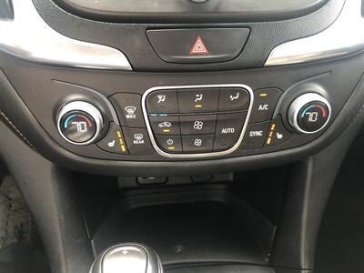 2018 Chevrolet Equinox LT   - Photo 28 - Owatonna, MN 55060