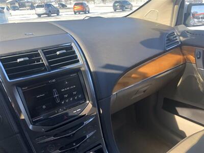 2013 Lincoln MKX   - Photo 9 - Owatonna, MN 55060