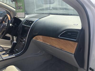 2013 Lincoln MKX   - Photo 38 - Owatonna, MN 55060