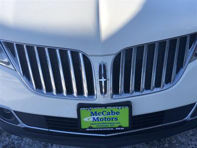 2013 Lincoln MKX   - Photo 4 - Owatonna, MN 55060