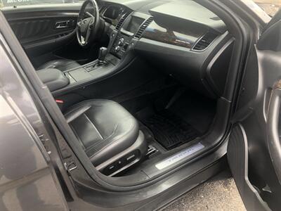 2015 Ford Taurus Limited   - Photo 18 - Owatonna, MN 55060