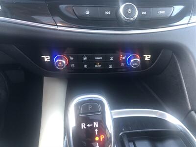 2021 Buick Enclave Premium   - Photo 27 - Owatonna, MN 55060