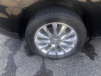 2021 Buick Enclave Premium   - Photo 9 - Owatonna, MN 55060