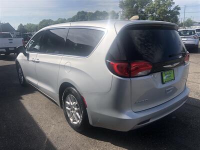 2024 Chrysler Voyager LX   - Photo 6 - Owatonna, MN 55060