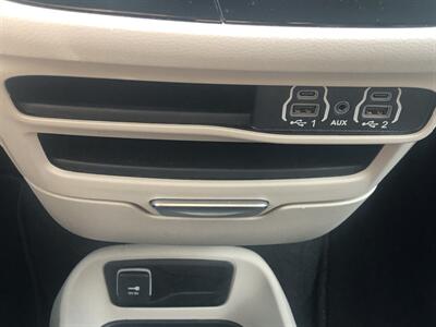 2024 Chrysler Voyager LX   - Photo 34 - Owatonna, MN 55060