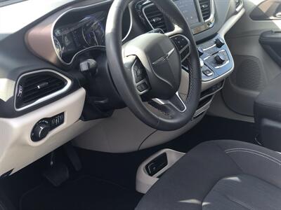 2024 Chrysler Voyager LX   - Photo 13 - Owatonna, MN 55060