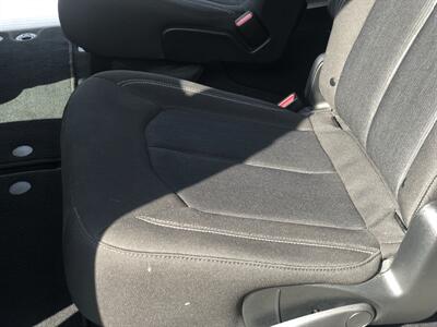 2024 Chrysler Voyager LX   - Photo 18 - Owatonna, MN 55060