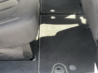2024 Chrysler Voyager LX   - Photo 25 - Owatonna, MN 55060