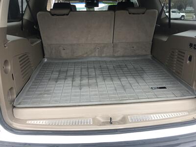 2017 Chevrolet Suburban Premier   - Photo 20 - Owatonna, MN 55060