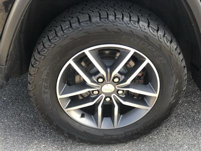 2018 Jeep Grand Cherokee Limited   - Photo 11 - Owatonna, MN 55060